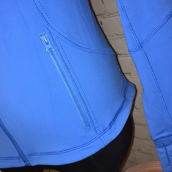 SOLD Lululemon Shape Jacket - Picture 6 of 11